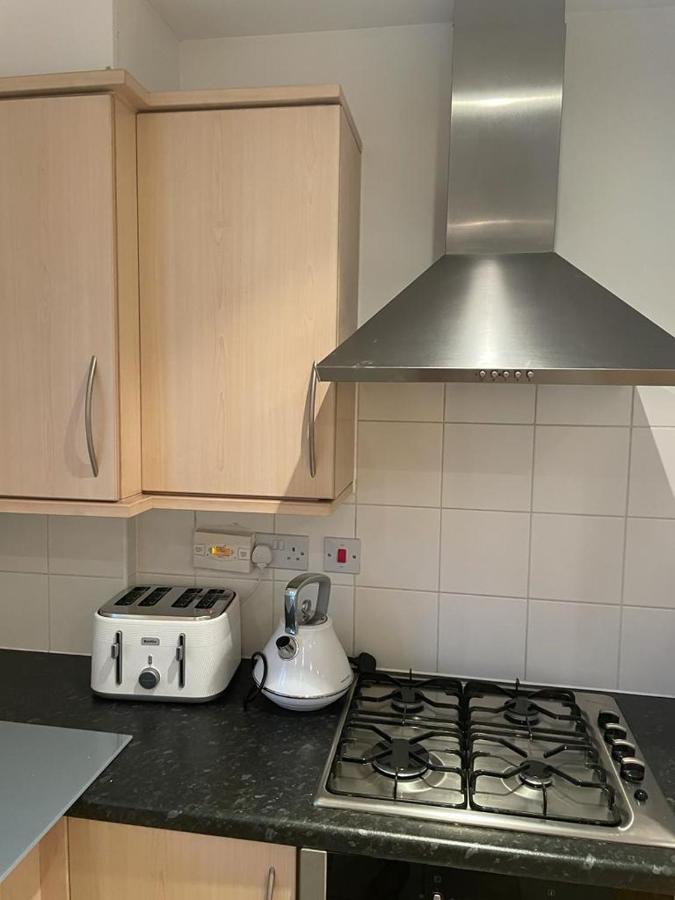 Luxurious & Cosy Apartment In Surrey Weybridge Zewnętrze zdjęcie
